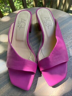 AGL Hot Pink Leather "Angie" Transparent-Panel Mules, size 8. (38.5)